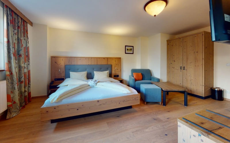 vitalhoteldaxerbedroom_4.jpg